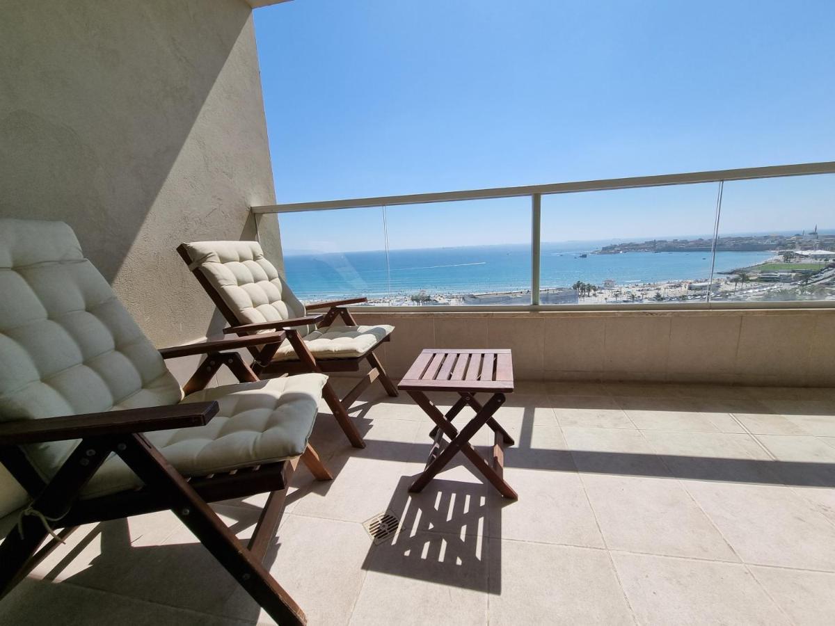 Beachfront Gallery Acre Exterior photo